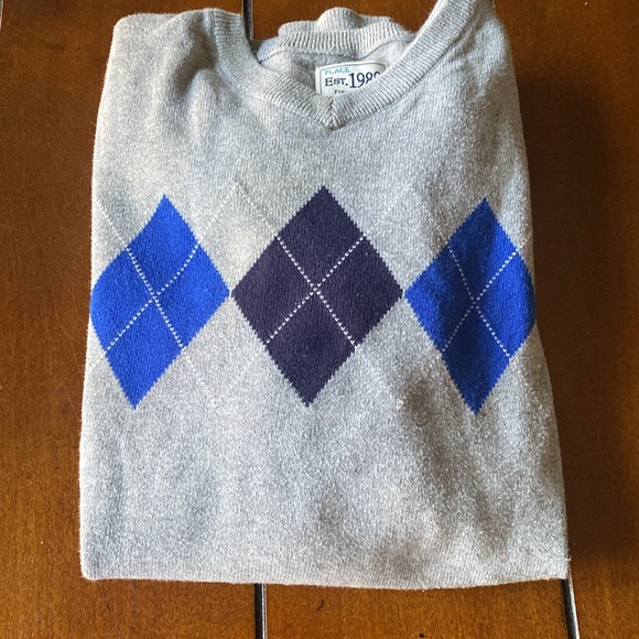 Children’s Place XL (14) Argyle Sweater Approx 23 inch long - Picture 5 of 6